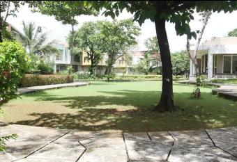 Garden VIlla has Balcony rooms