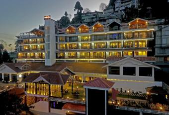 Istana Resort & Spa has Balcony rooms