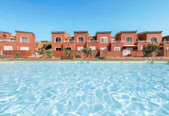 Villa Tucanes has Balcony rooms