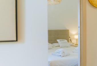 Yourbanflat Hygge Home allows 18 year olds to book a room