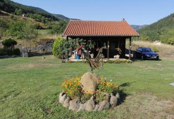 Galerija68 has Balcony rooms