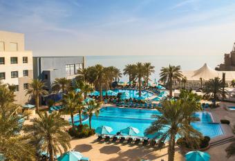 The Palms Beach Hotel & Spa has Smoking rooms