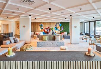 Victoria Hotel & Residence allows 18 year olds to book a room