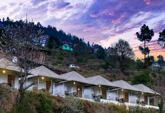 Dawn N Dusk Glamping tents with quintessential valley view has Balcony rooms