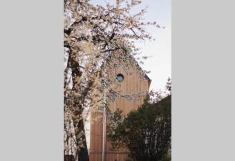 Ferienturm zur ehemal. Umspannstation Poppenroth allows 18 year olds to book a room