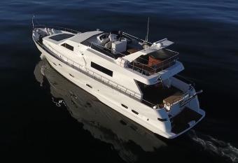 Luxurious Yacht has Balcony rooms