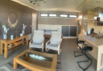 Le Petit Logis allows 18 year olds to book a room