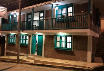 Hotel Casa Tita en Versalles Valle del Cauca has Balcony rooms