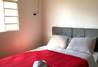 Quarto Privado em resid  ncia no Cora    o de Foz - casa e banheiro compartilhado allows 18 year olds to book a room