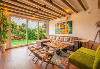 StayVista at Oberoi s Chalet allows 18 year olds to book a room