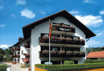 Hotel Alpenhof has Balcony rooms