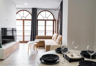 ESPINEL APARTMENTS has Balcony rooms