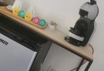 Jacuhomespa13 allows 18 year olds to book a room