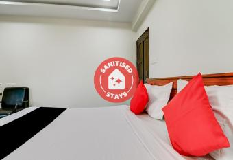 Capital O Vrisha Inn allows 18 year olds to book a room