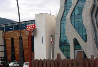 Sana Guest House has Balcony rooms