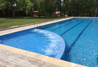 Camping Ripolles has Balcony rooms