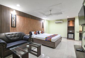 FabHotel Raj Residency II allows 18 year olds to book a room