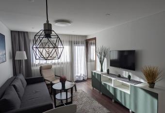 Cervinia Apartment 2121 - Ski & Mountain Panorama allows 18 year olds to book a room