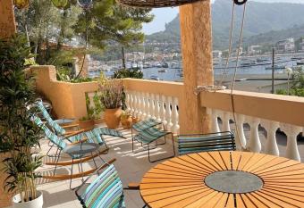 Beach Apartment Montemar No.1 - perfect ocean view has Balcony rooms