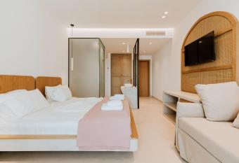 Abonora Drymades has Balcony rooms