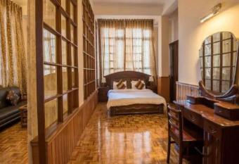 Mann Sidlon Residency, Gangtok has Smoking rooms