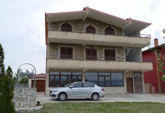 Villa Panorama has Balcony rooms