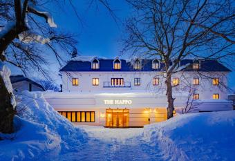 THE HAPPO by Hakuba Hotel Group allows 18 year olds to book a room