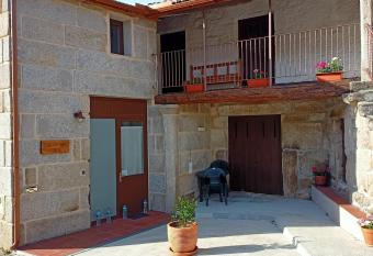 Casa da Eira allows 18 year olds to book a room