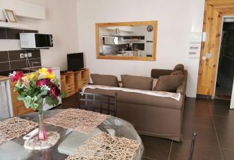 Les Oliviers allows 18 year olds to book a room