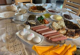 Cozy wood apartment with great view to Nazareth has Balcony rooms