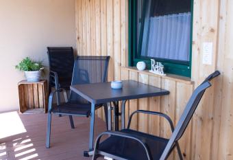 Rebenhof Schwalm has Balcony rooms