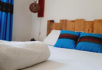 In Wotoch Departamento Regional allows 18 year olds to book a room