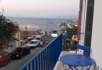 Dimitra apartments koroni has Balcony rooms