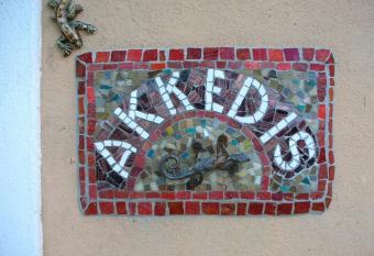 Akkedis at Artemis has Balcony rooms