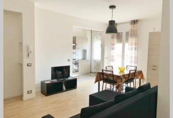 Appartamento De Gasperi has Balcony rooms