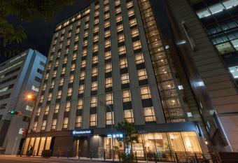 Daiwa Roynet Hotel Osaka Sakaisuji Honmachi PREMIER allows 18 year olds to book a room