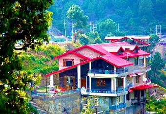 EKO STAY - Frost Berry Villa has Balcony rooms