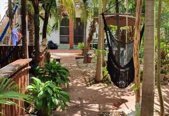 La Casa de   ngel Valladolid has Balcony rooms