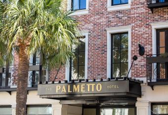 The Palmetto Hotel has Balcony rooms