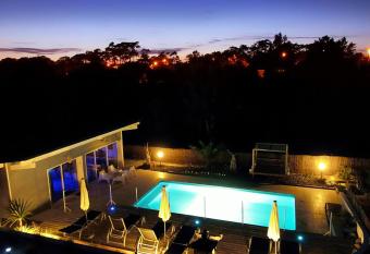 Ohana Lodge allows 18 year olds to book a room