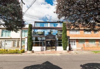 Hotel Ejecutivo Embajada allows 18 year olds to book a room