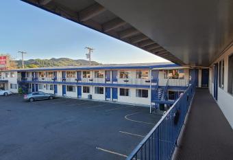 Economy Inn allows 18 year olds to book a room