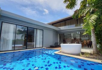 Jefna Villa has Balcony rooms