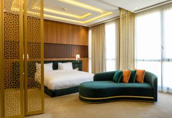 BH Appart Hotel allows 18 year olds to book a room