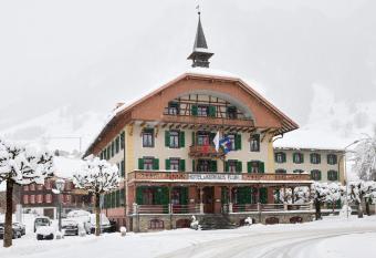 FL  HLI Hotel Kurhaus allows 18 year olds to book a room