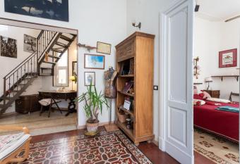 Zefiro Rooms allows 18 year olds to book a room