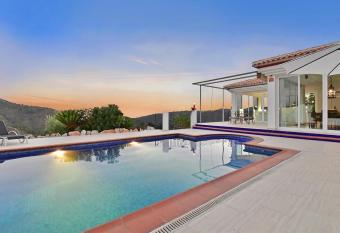 Casa Afrodite has Balcony rooms