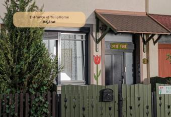 Tulip Home Guest House has Balcony rooms