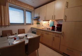 Cityflat HomeSweetHome in Residential Park near Uni with WiFi Parking Balcony has Balcony rooms