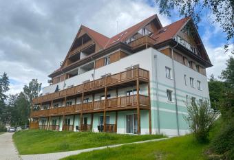 LIP no.15 has Balcony rooms